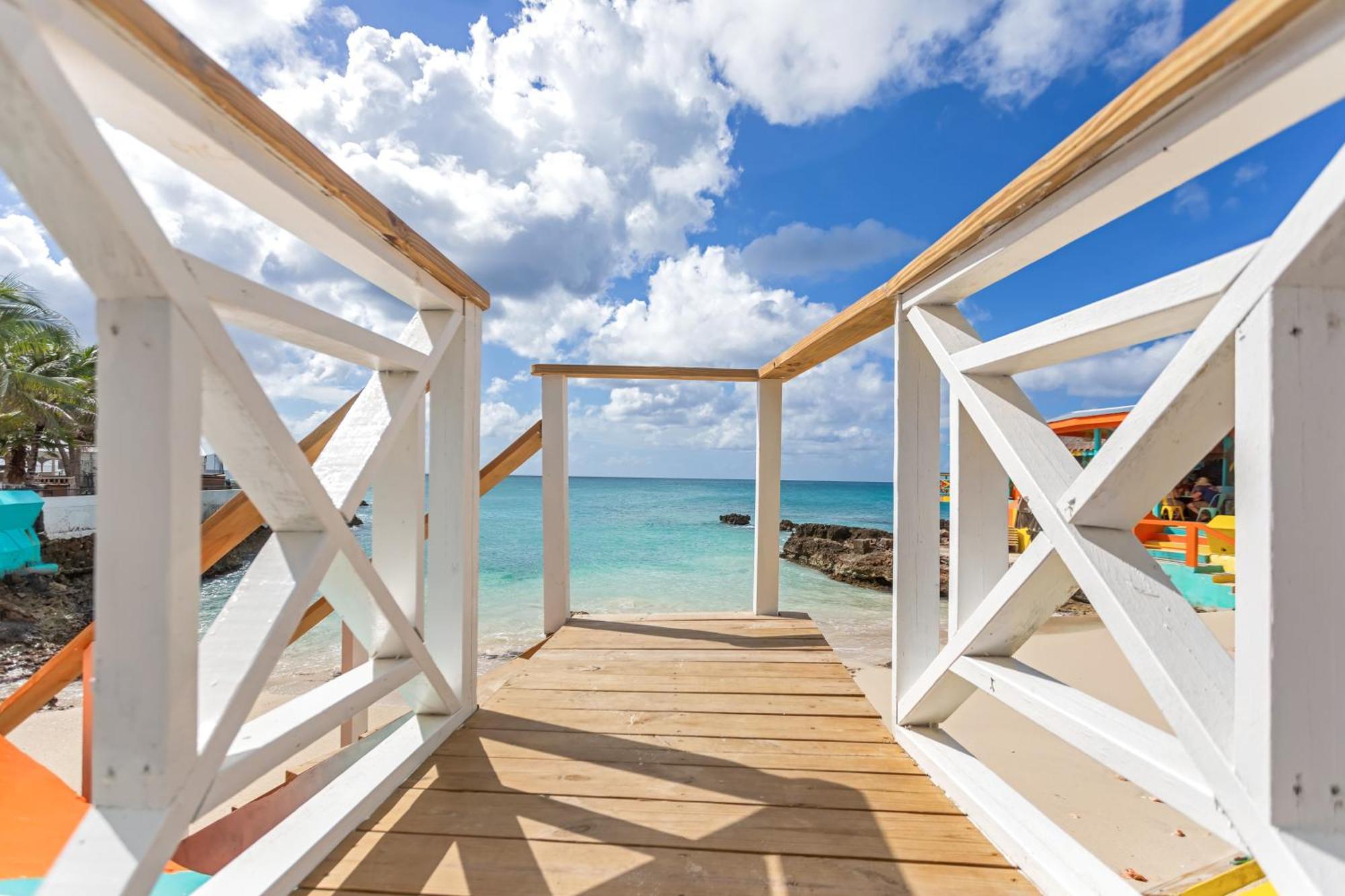 Maho Beach House - Studio - Beach Access Exterior foto